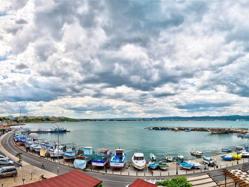 Panorama Blue Family Hotel And Free Parking Nesebăr Exterior foto