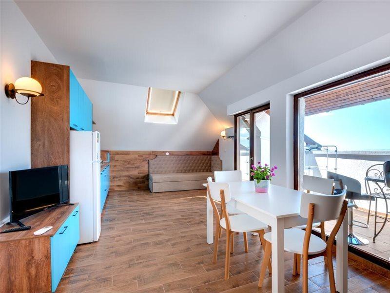 Panorama Blue Family Hotel And Free Parking Nesebăr Exterior foto