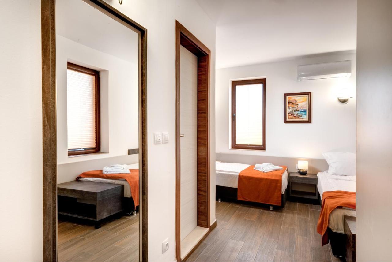 Panorama Blue Family Hotel And Free Parking Nesebăr Exterior foto